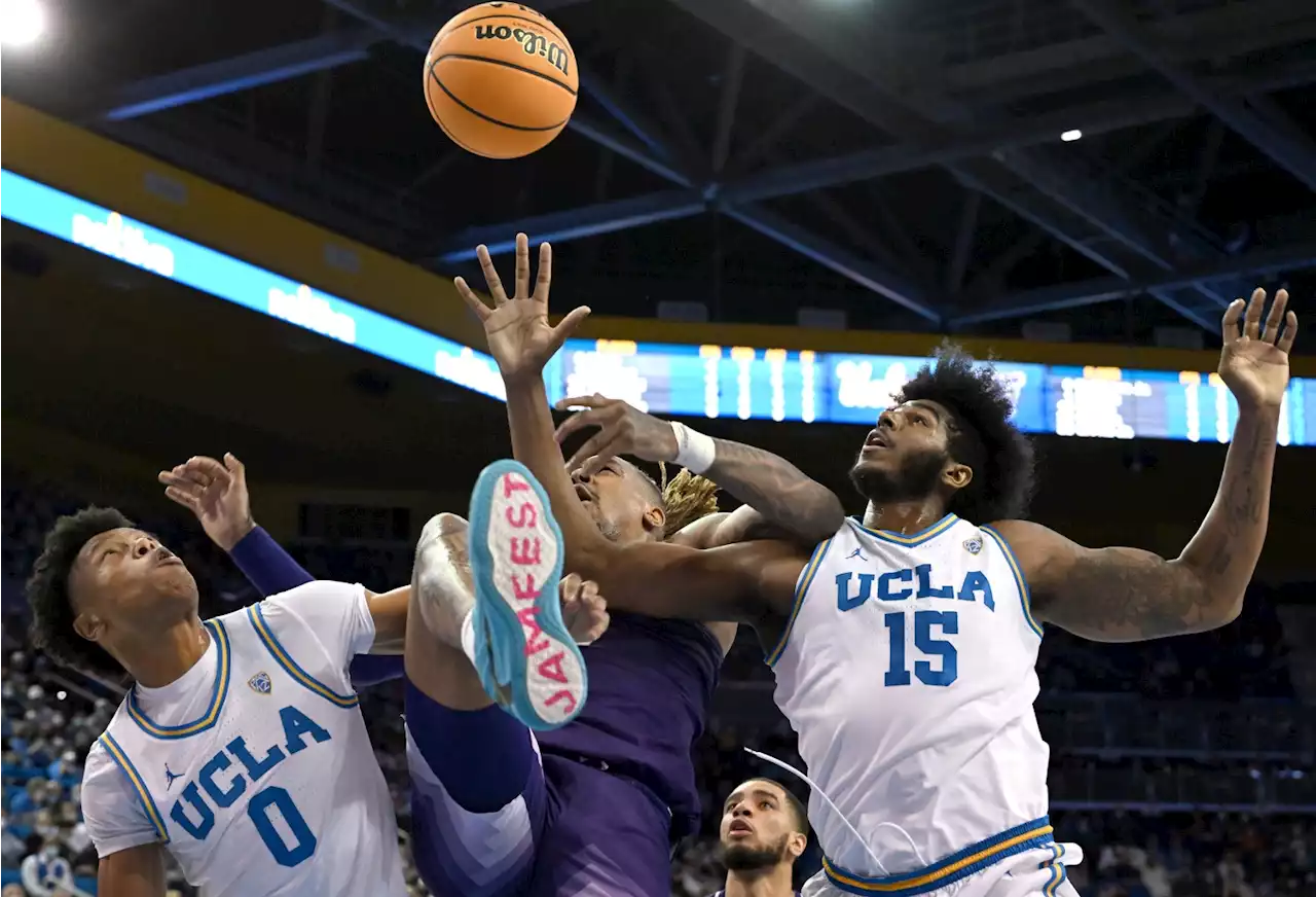 Clark, Singleton Lead No. 13 UCLA Past Washington 76-50