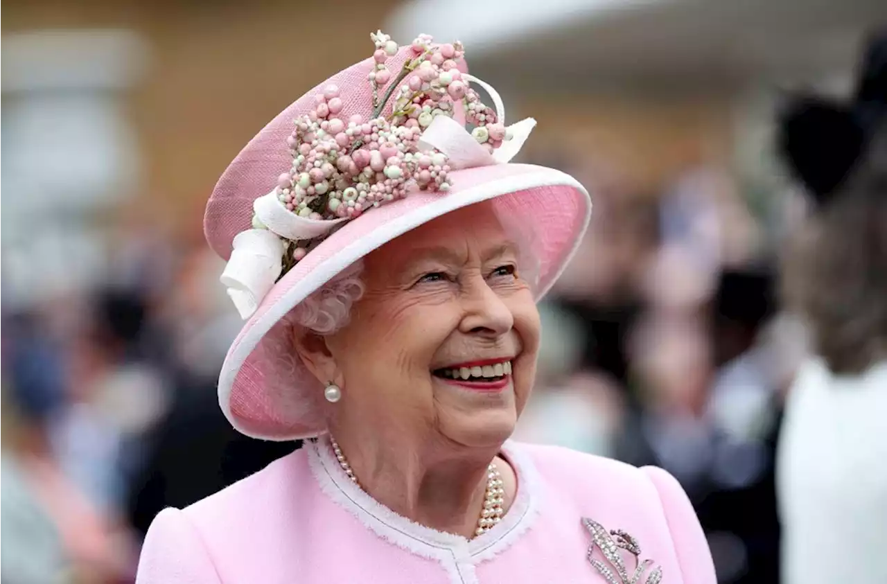 Queen Elizabeth II tests positive for COVID; mild symptoms