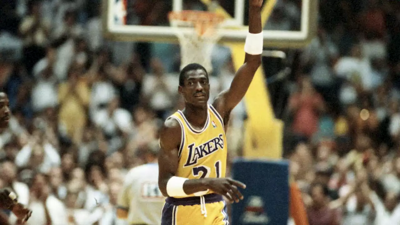 Former Lakers guard Michael Cooper among finalists for Hall of Fame