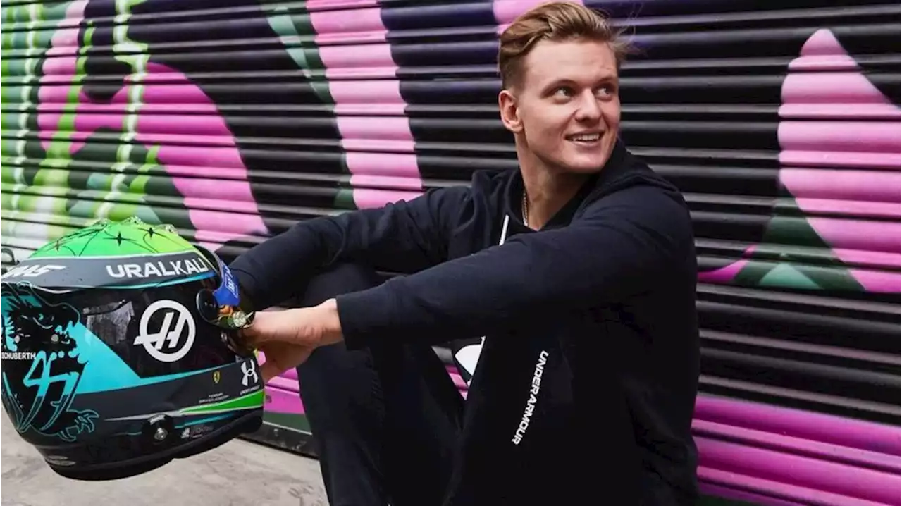 Mick Schumacher: Sein neuer Helm ist eine liebevolle Hommage an Vater Michael