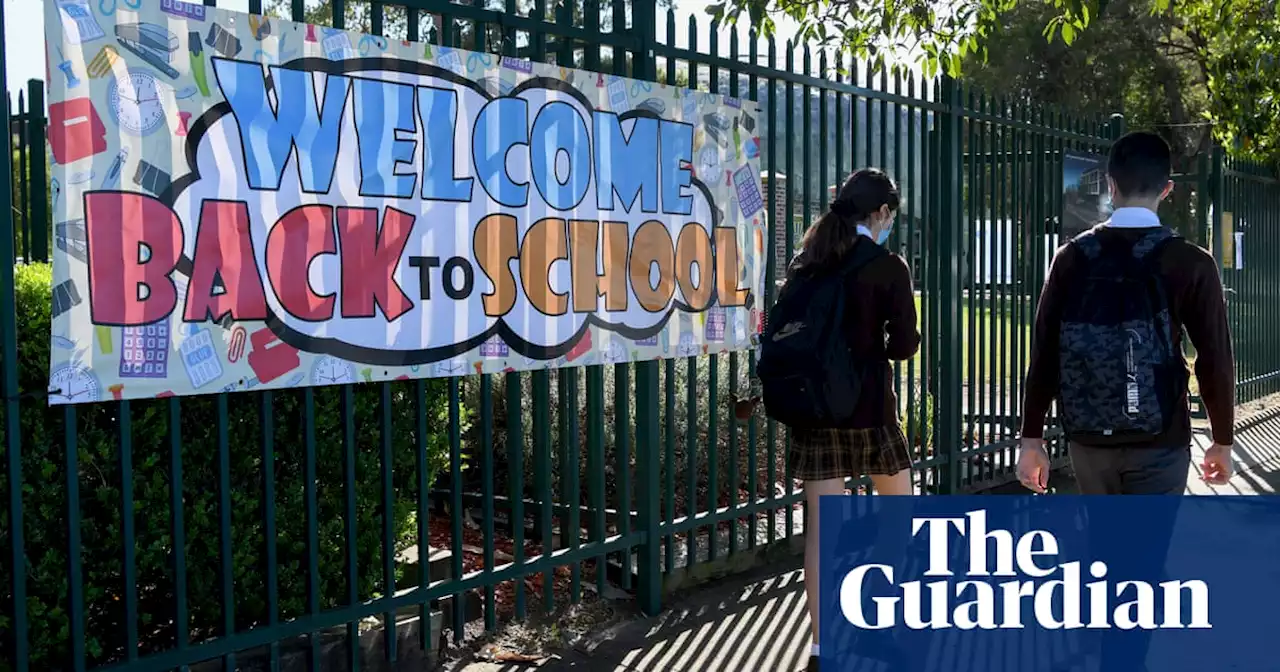 NSW schools to switch to on-demand Covid testing of students