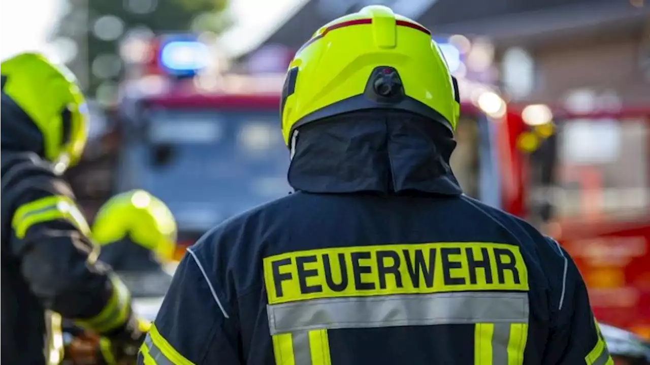 Ausnahmezustand bei Berliner Feuerwehr dauert nach Sturm an