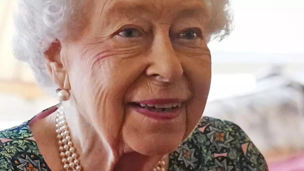 Queen, 95, tests positive for Covid