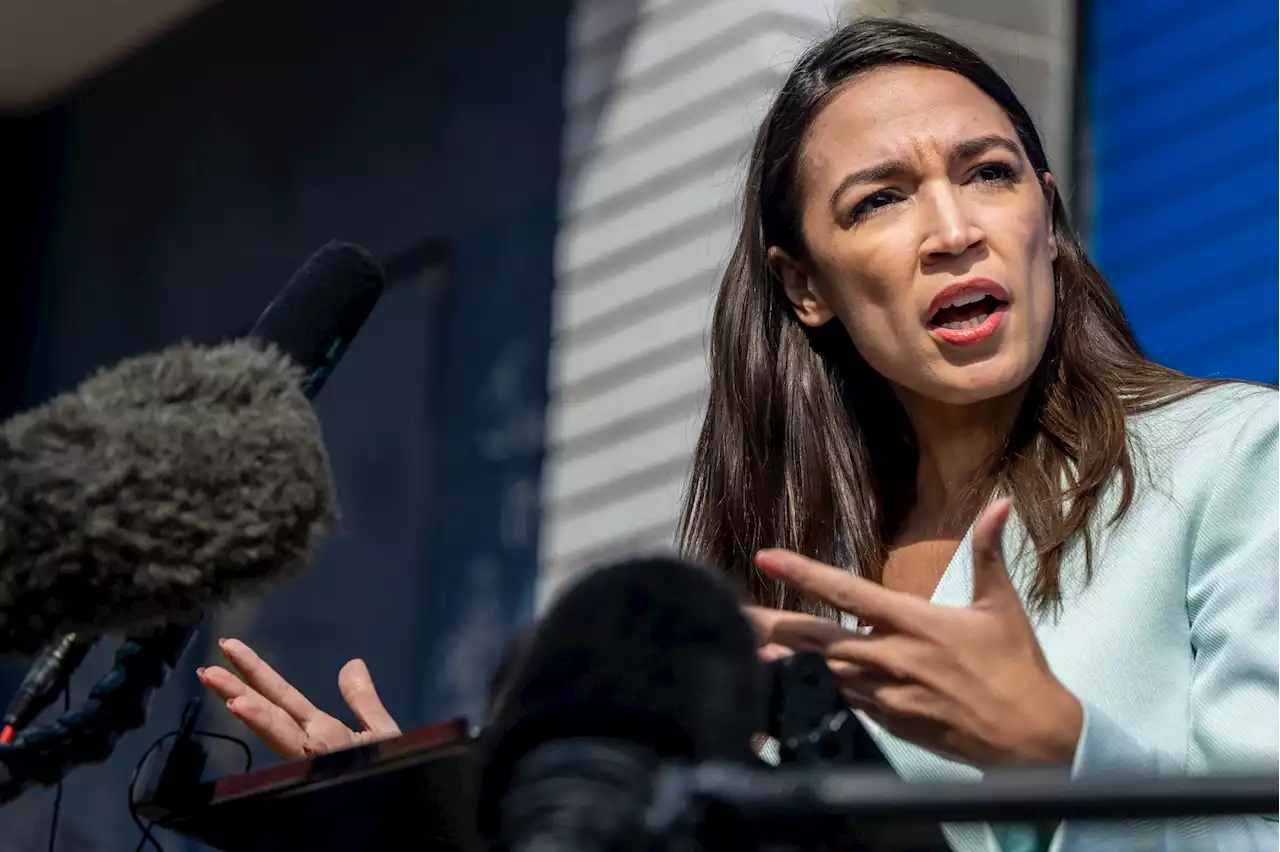 AOC accuses Tucker Carlson of 'libelous harassment' after 'booty call' clip