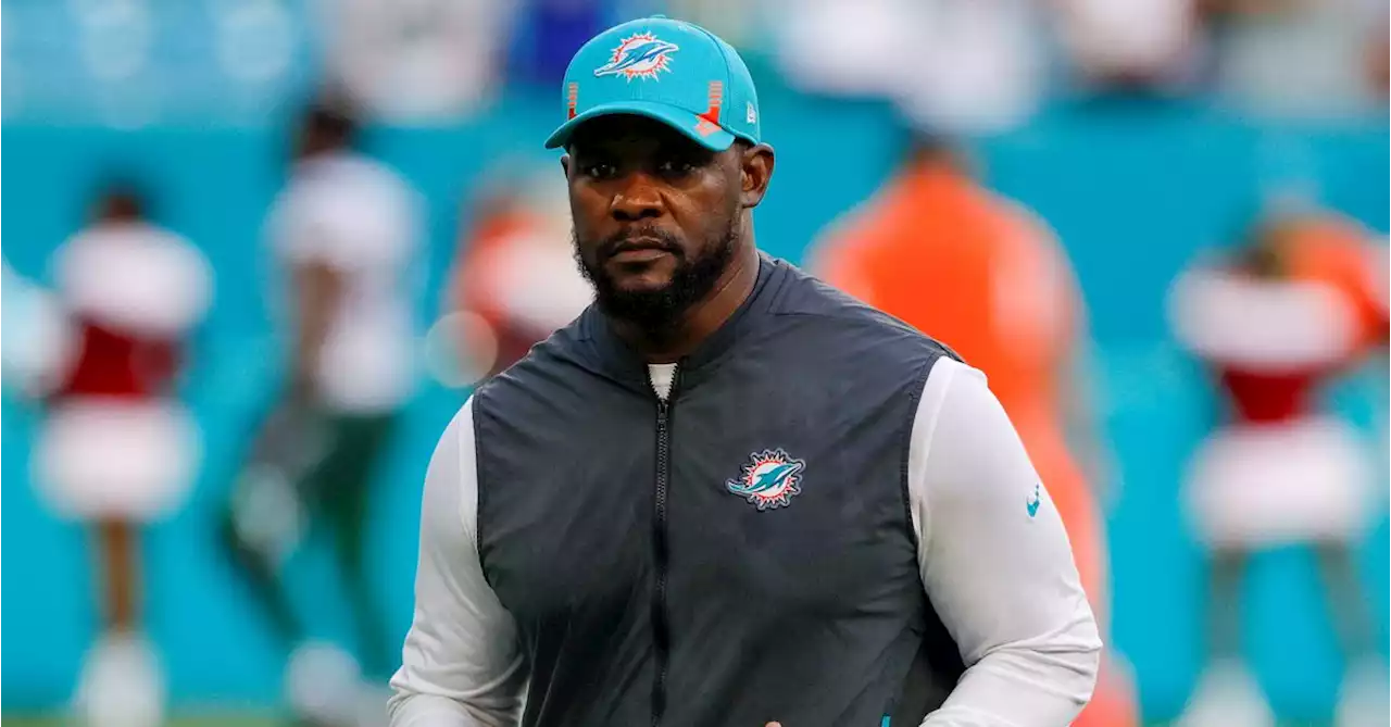 Steelers name former Dolphins coach Flores as defensive assistant