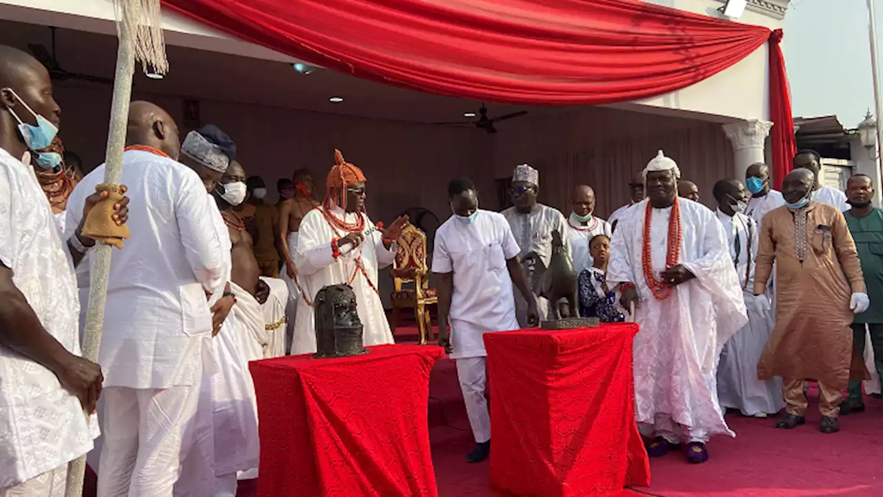 Nigeria's looted Benin bronzes returned, more than a century later - SABC News - Breaking news, special reports, world, business, sport coverage of all South African current events. Africa's news leader.