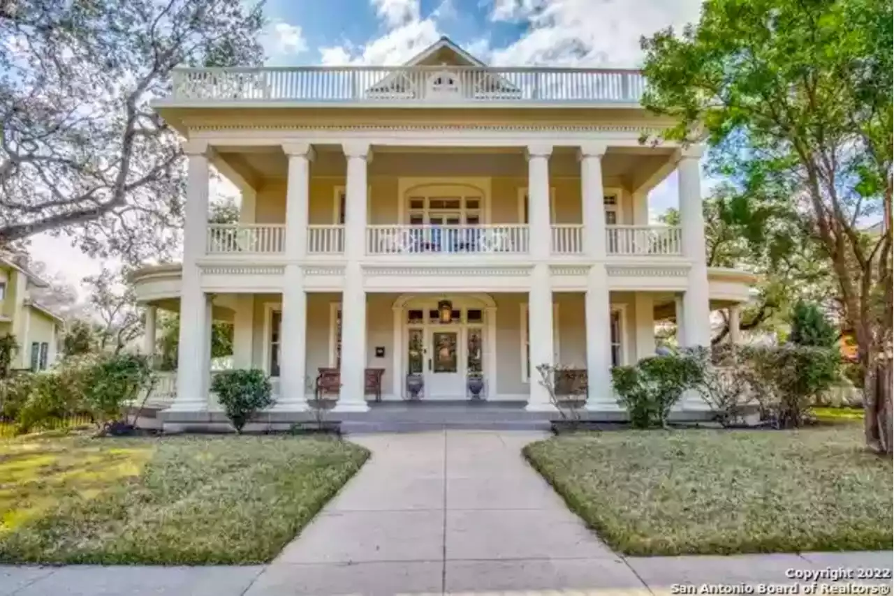 A historic San Antonio home with ties to the Dallas Cowboys' founder is currently for sale