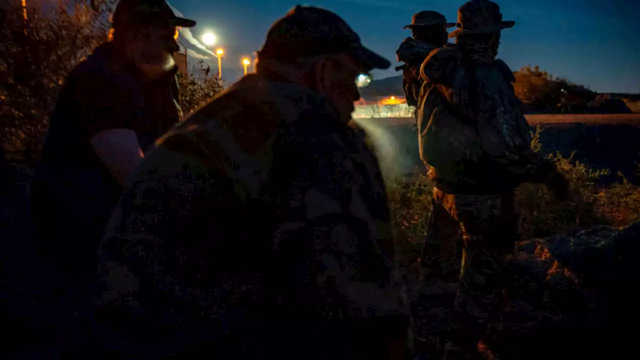 Border Militias Are Setting Up Fake Humanitarian Stations in the Desert to Trap Migrants