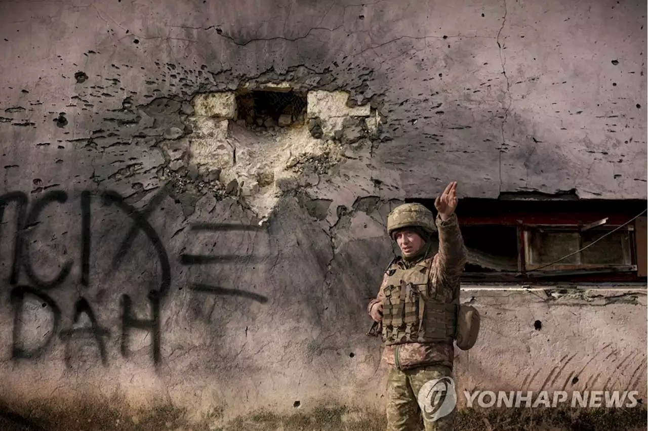 '러시아 군지휘관들, 우크라이나 침공 계속 진행하라 명령받아' | 연합뉴스