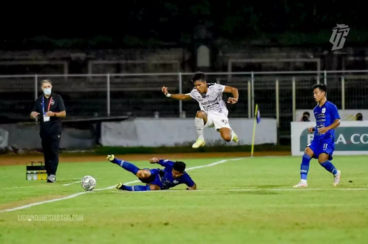 Pasang Pratama Arhan Jadi Winger, Pelatih PSIS Sampaikan Salam Perpisahan - Bolasport.com