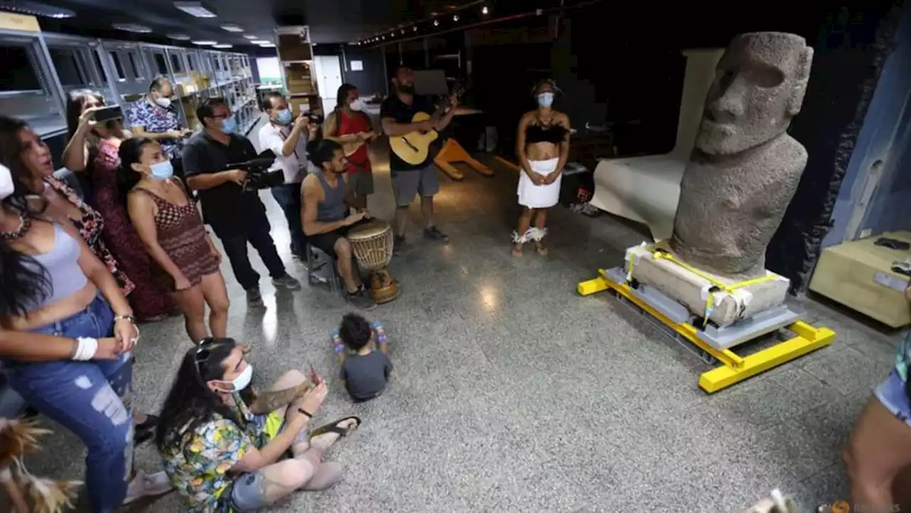 Easter Island 'Moai' stone statue begins long journey home