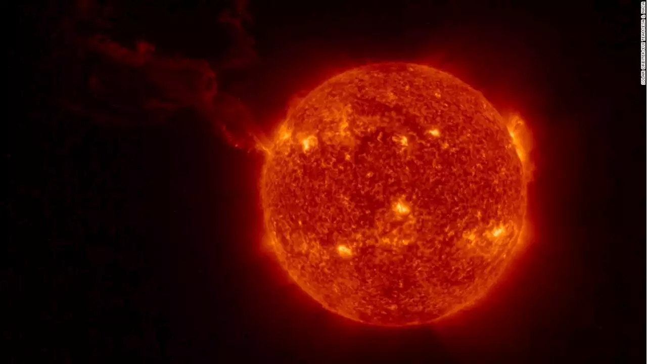 Solar eruption captured in an unprecedented image