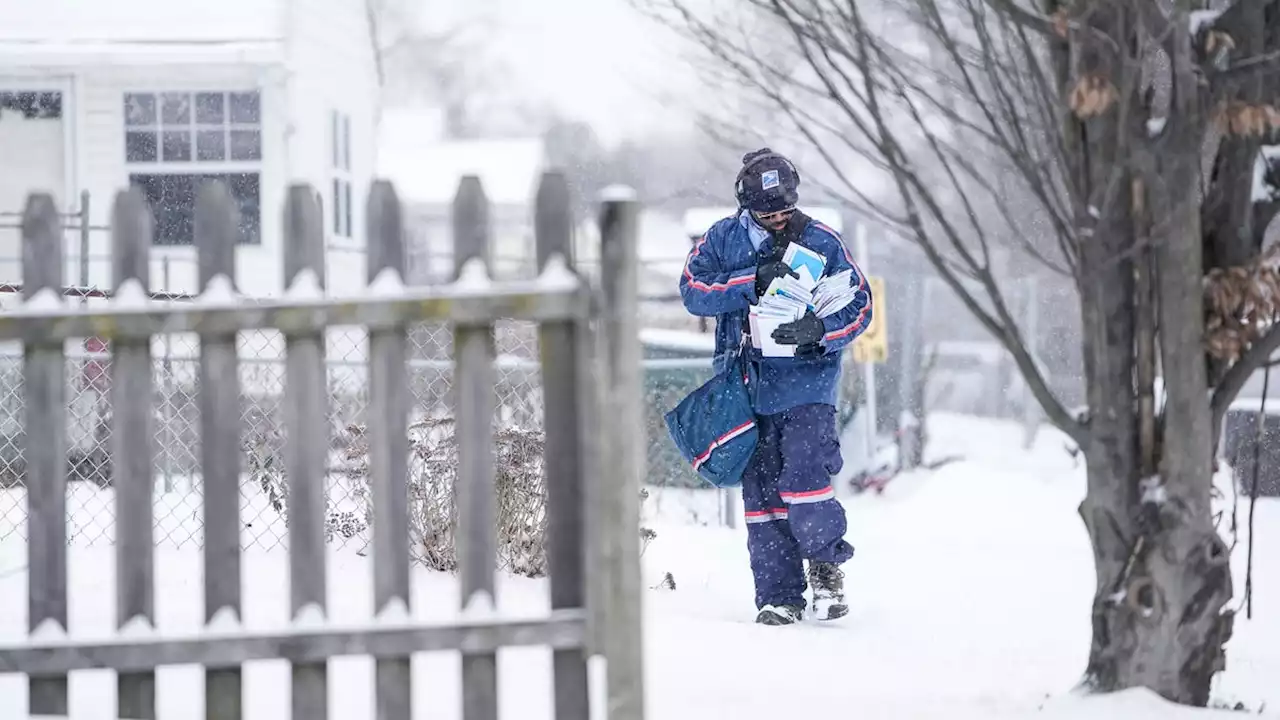 Widespread USPS delays in mail delivery leave Columbus residents frustrated