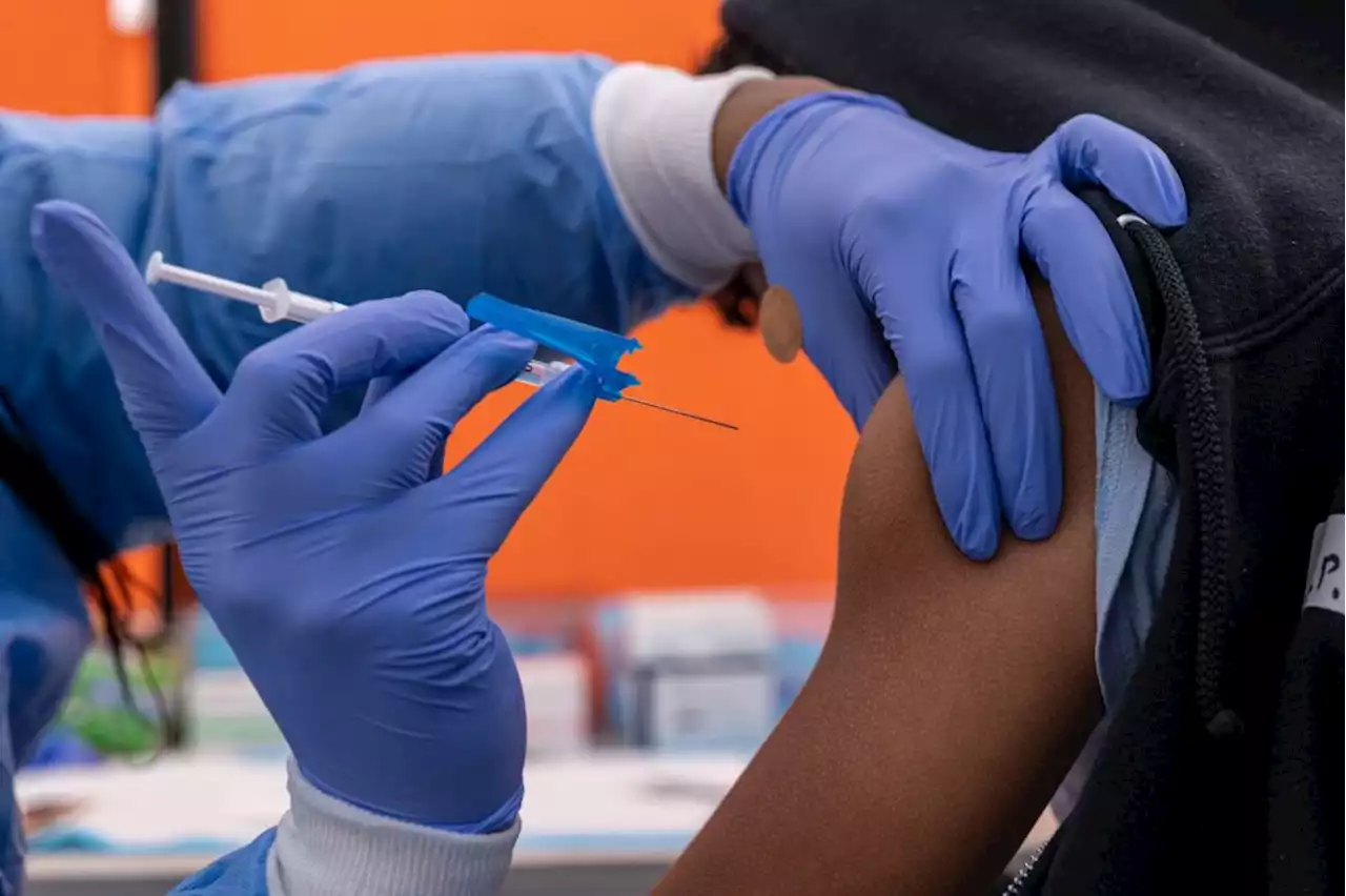 SA changes Covid vaccination rules to try to boost uptake