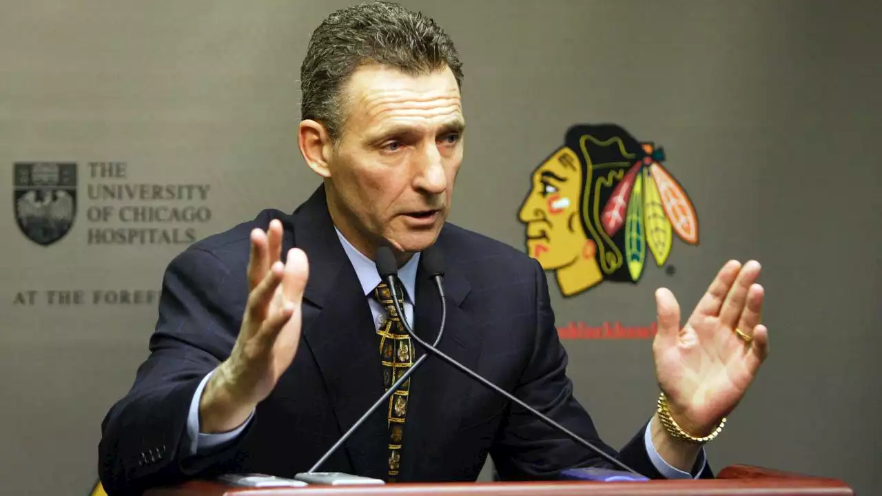 Denis Savard Congratulates Blackhawks' Patrick Kane on Milestone