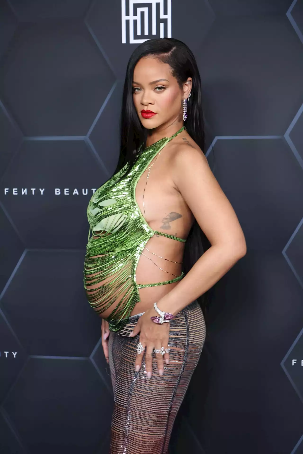 Rihanna’s Pregnancy Cravings Made It Hard To Keep It A Secret