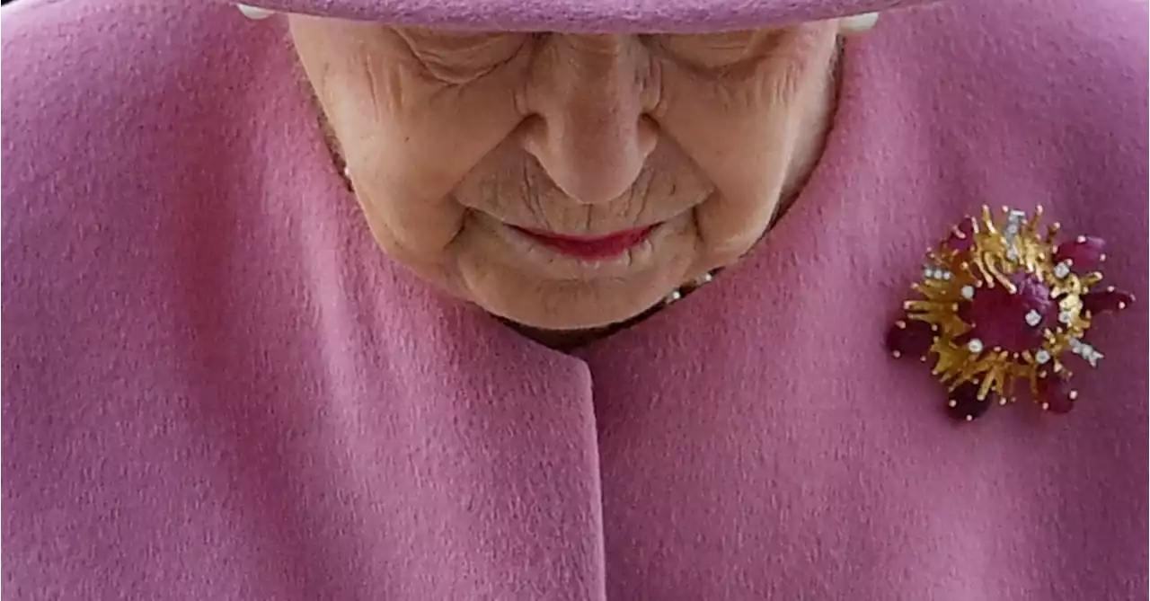 Queen's COVID diagnosis caps shocking week for British royals