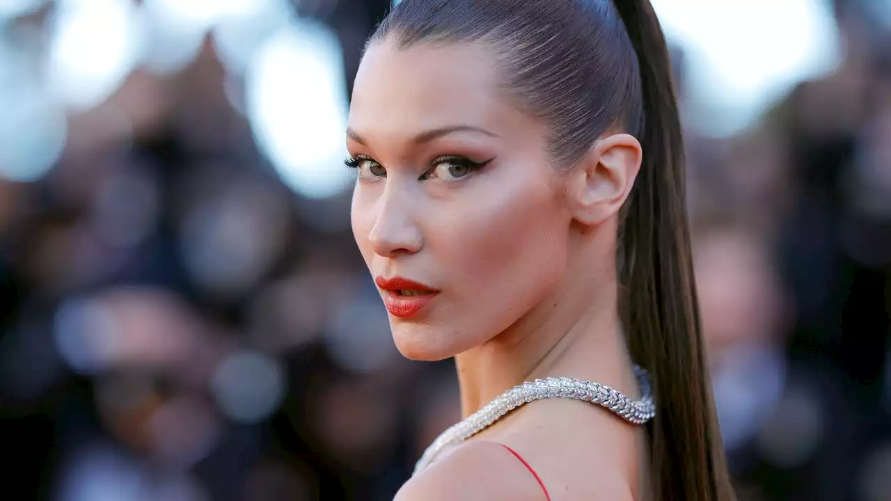 Bella Hadid's Monochromatic Fit Featured Puzzling Pants