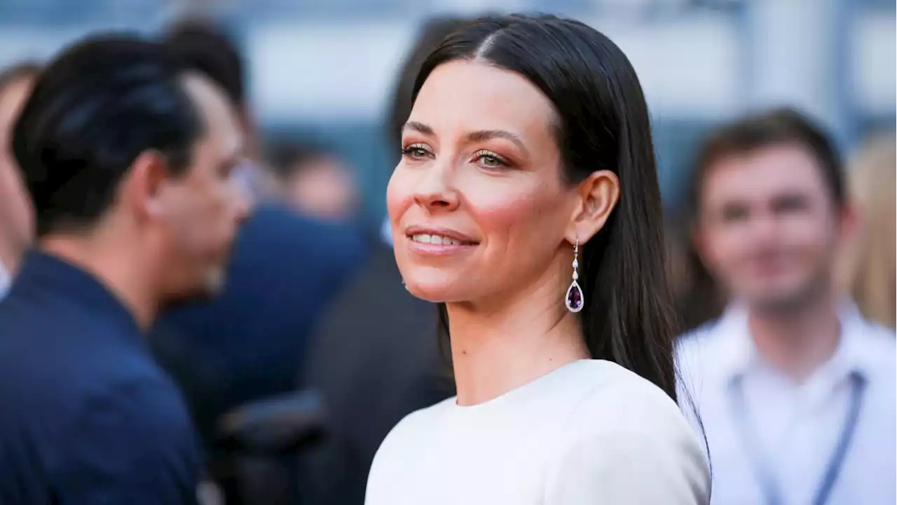 Evangeline Lilly Begs Justin Trudeau to Listen to Anti-Vaxx Protesters