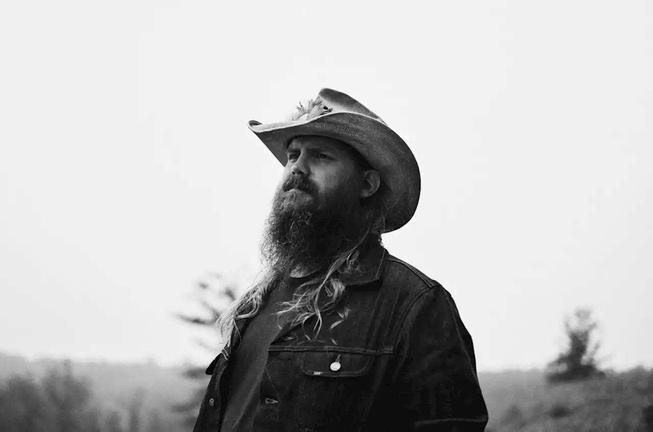 Here Are the Lyrics to Chris Stapleton’s ‘You Should Probably Leave’