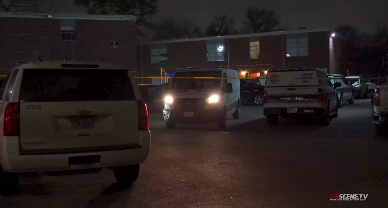 Man fatally shot during apparent home invasion in SE Houston, police say