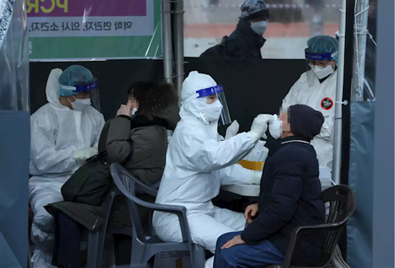 '코로나19 출구 초입…향후 풍토병처럼 관리 가능'