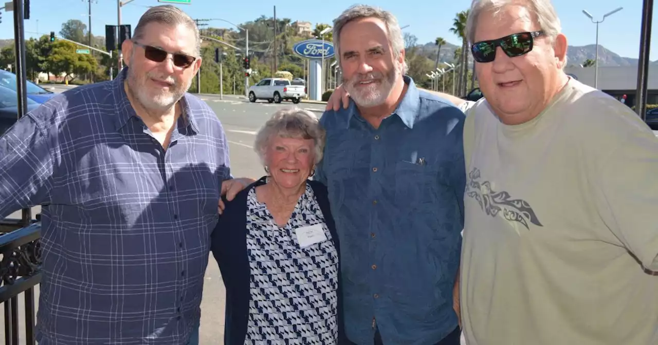 Pat Rogers-Thompson, longtime San Diego Chargers employee, dies at 90