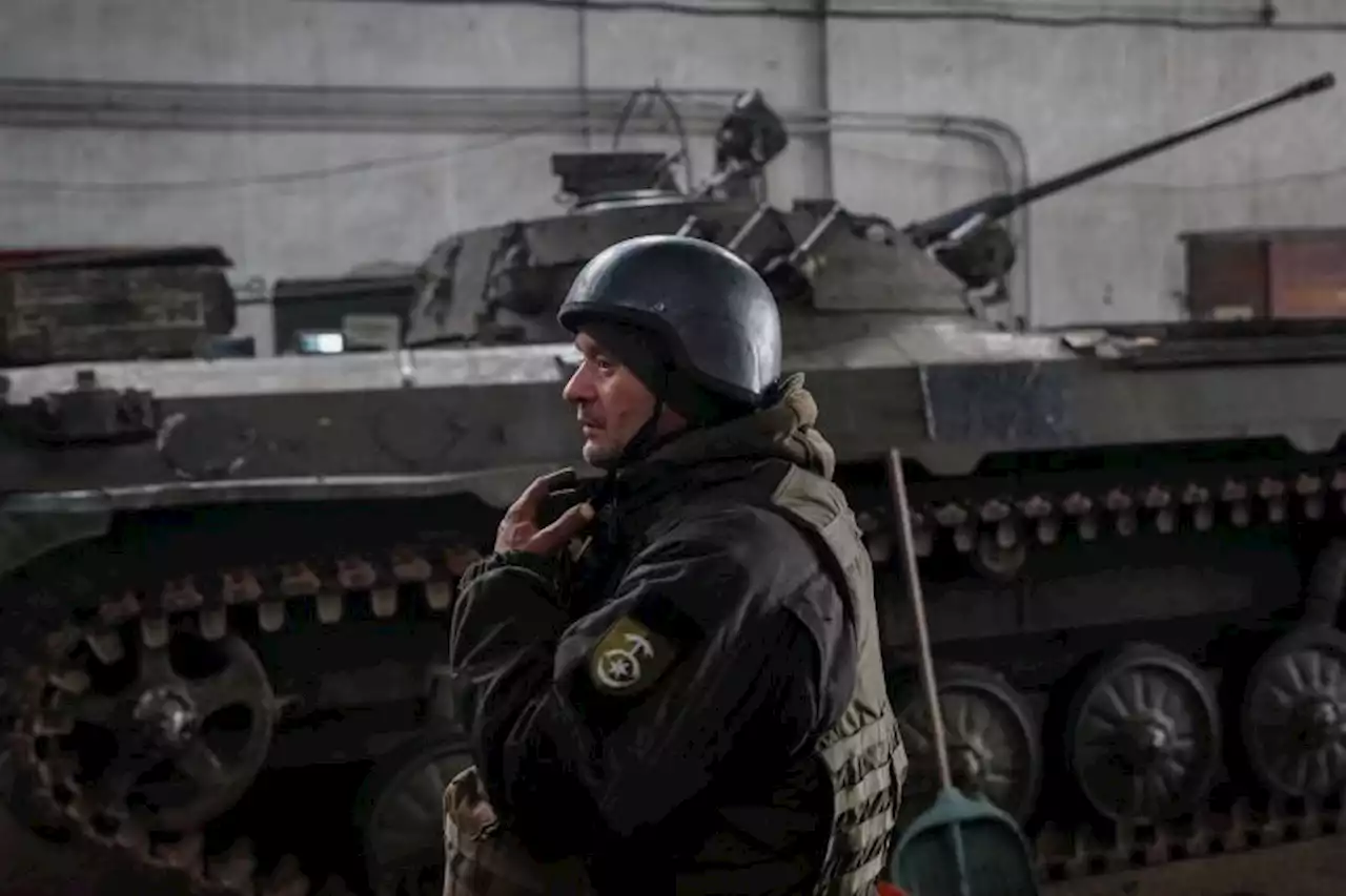 EU agrees sanctions 'to hurt Russia' over Ukraine crisis