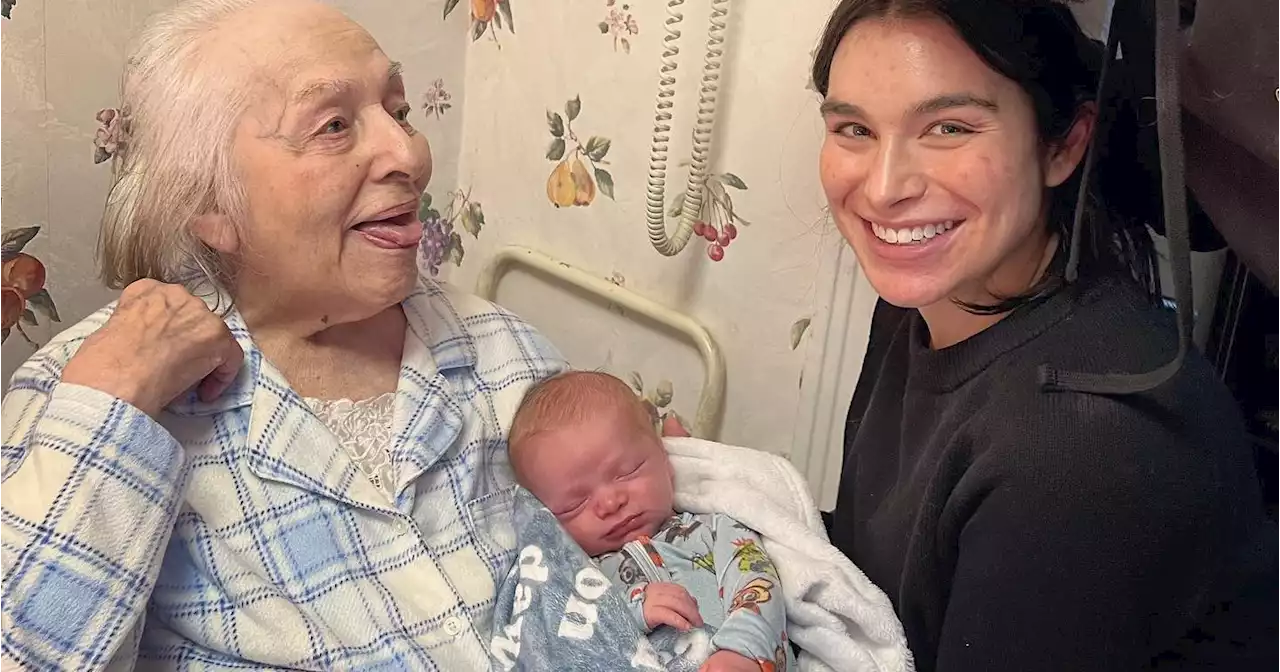 Next Generation! Ashley Iaconetti's Son Dawson Meets Her 99-Year-Old Grandma