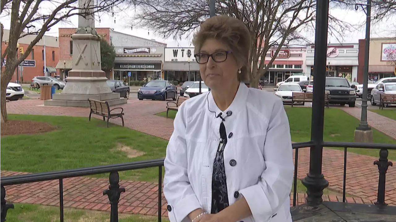 “Have a heart, give me a kidney!”, One local women is on the search for kidney donor