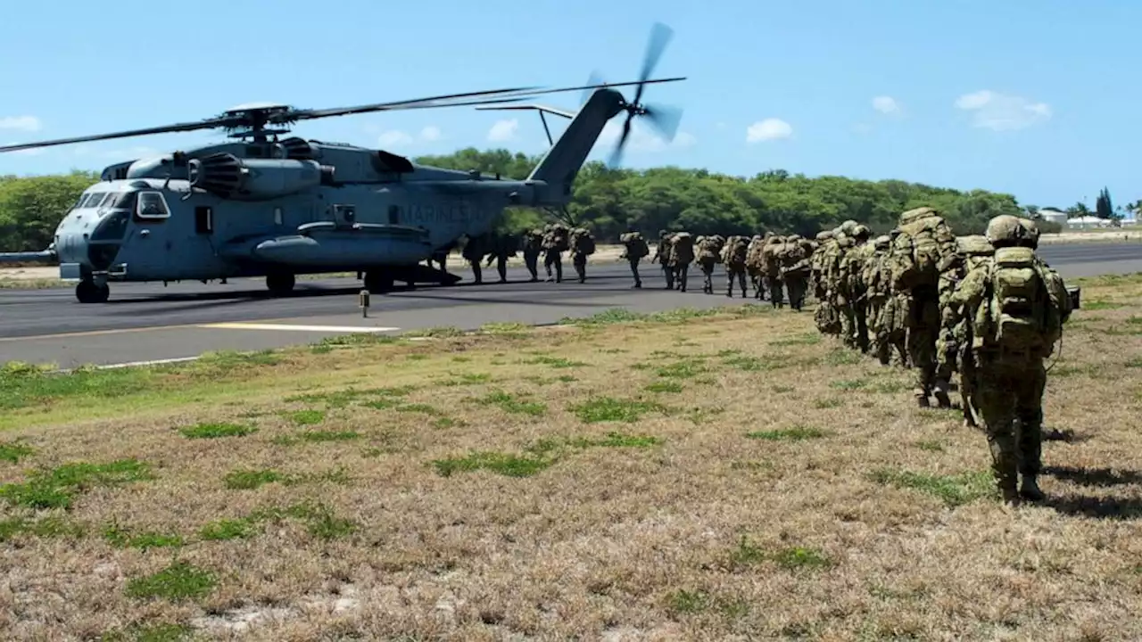 4 dead in helicopter crash at US Navy facility in Hawaii