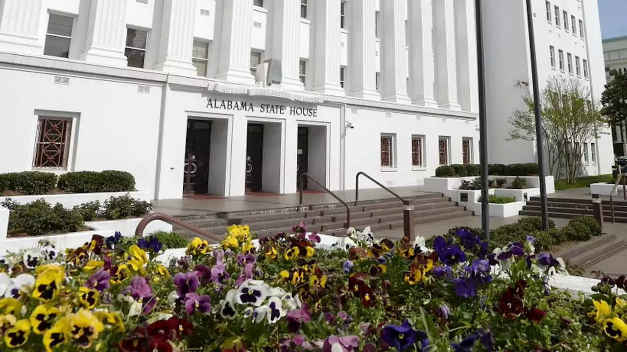 Pay raise for Alabama state employees wins approval in Senate committee