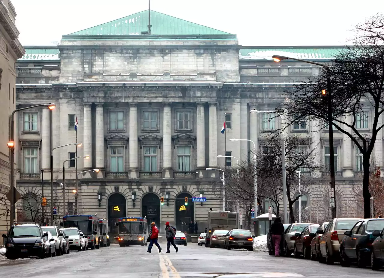 Cleveland Mayor Justin Bibb’s budget plan, with expenses outpacing income, raises eyebrows on City Council