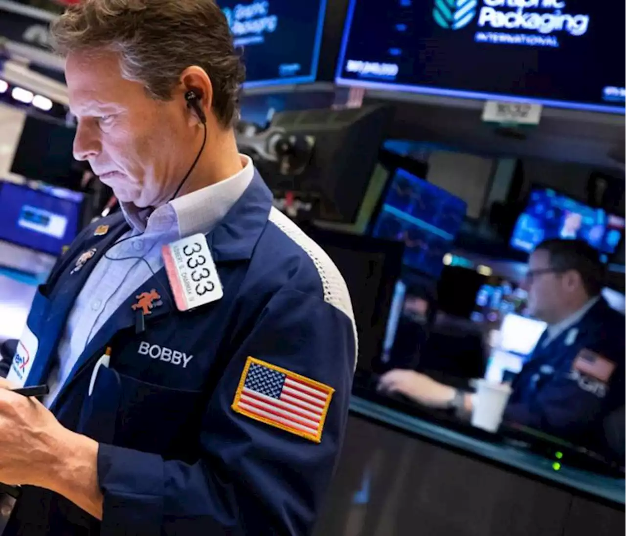 Wall Street cierra en baja por tensiones sobre Ucrania