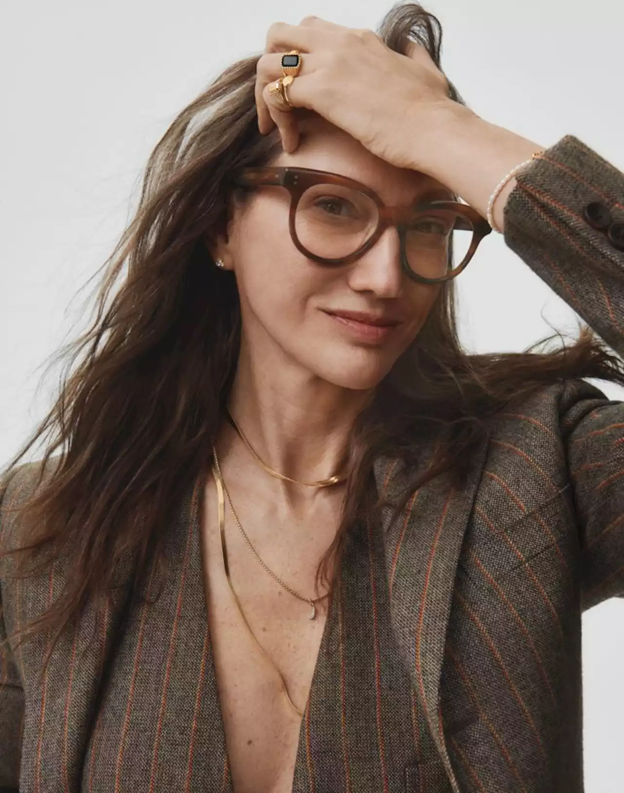 Mejuri And Jenna Lyons Collaborate On A Women's Day Collection