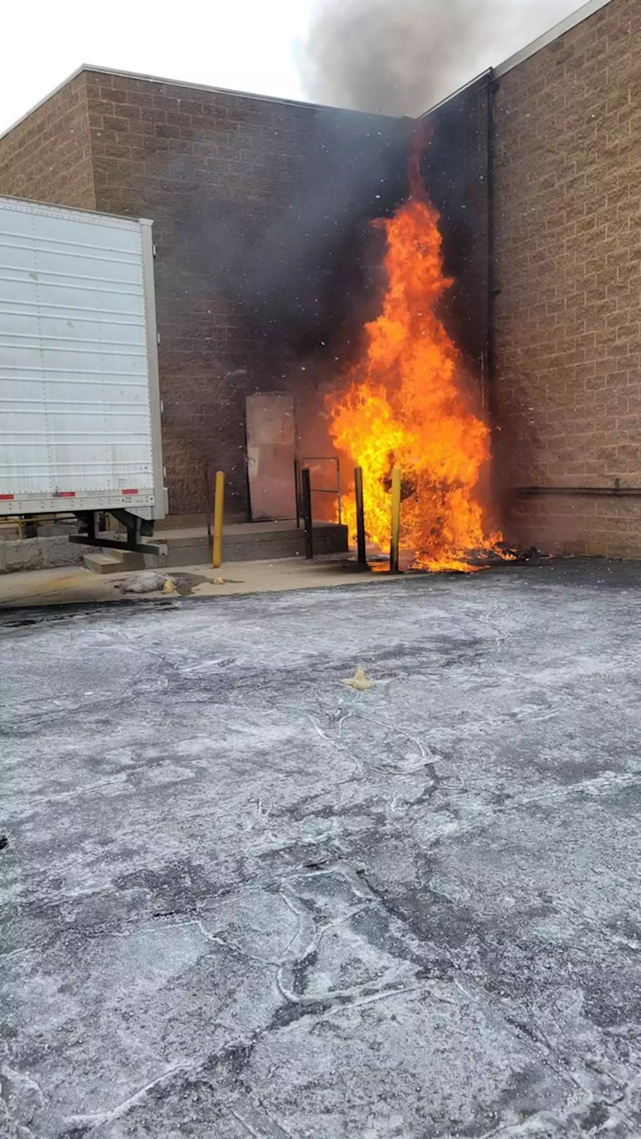 Dumpster fire behind Salt Lake City business causes precautionary evacuation