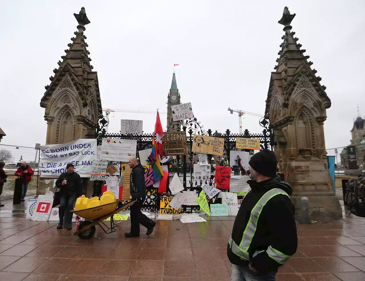 Accounts of small-time donors to protest ‘unlikely’ to be frozen