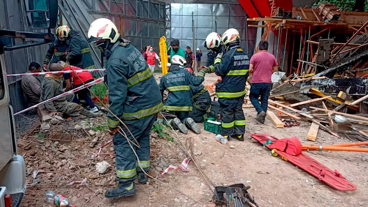 Derrumbe en el Bajo vía del Mitre | Cayó una loza en Mendoza al 1700, en Belgrano