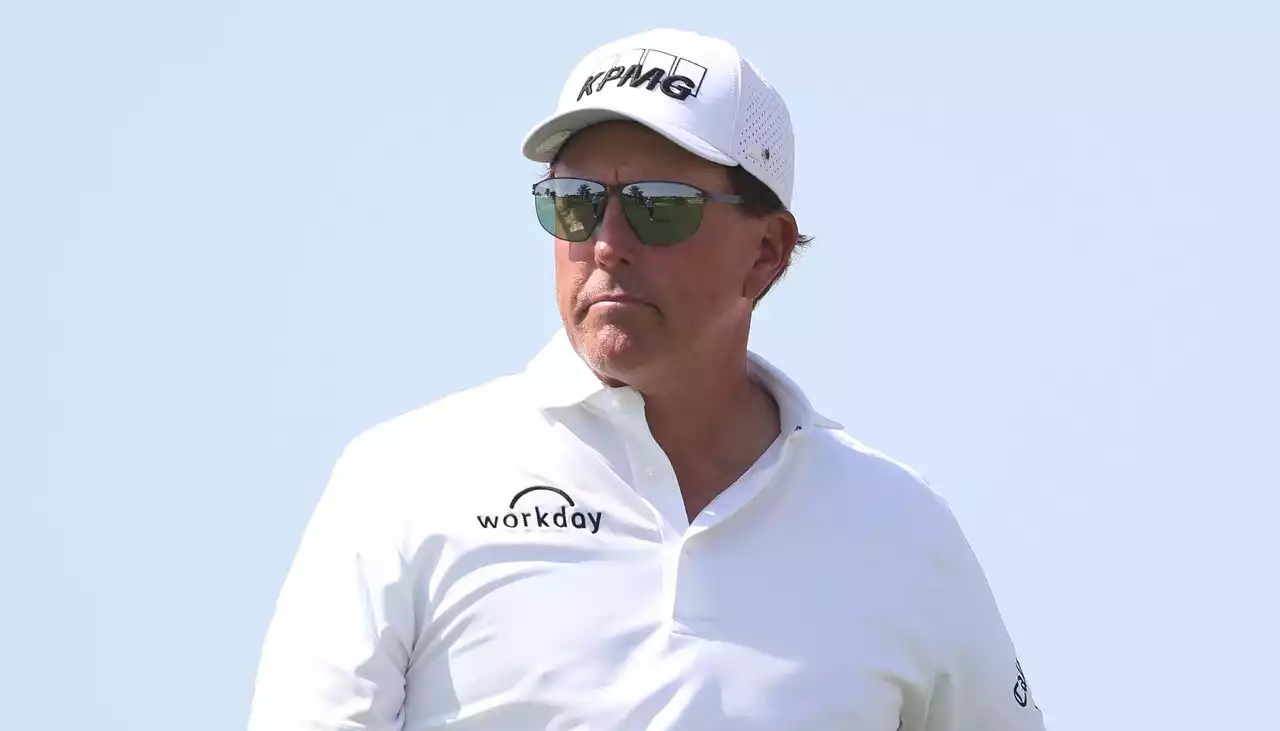 Phil Mickelson apologizes for Saudi comments, loses corporate sponsorship