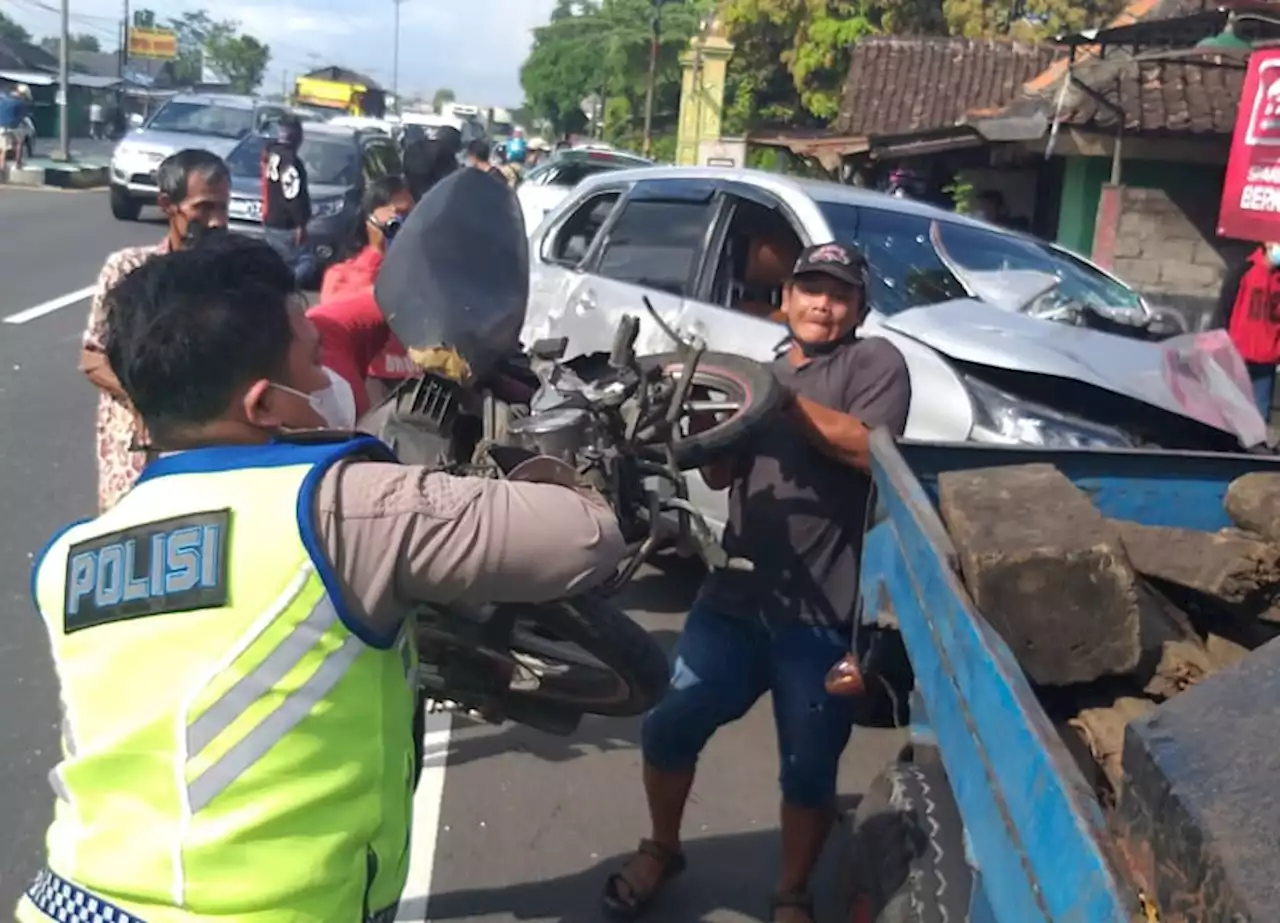 Kendarai Motor, Emak-Emak Meninggal Tertabrak Truk di Klaten