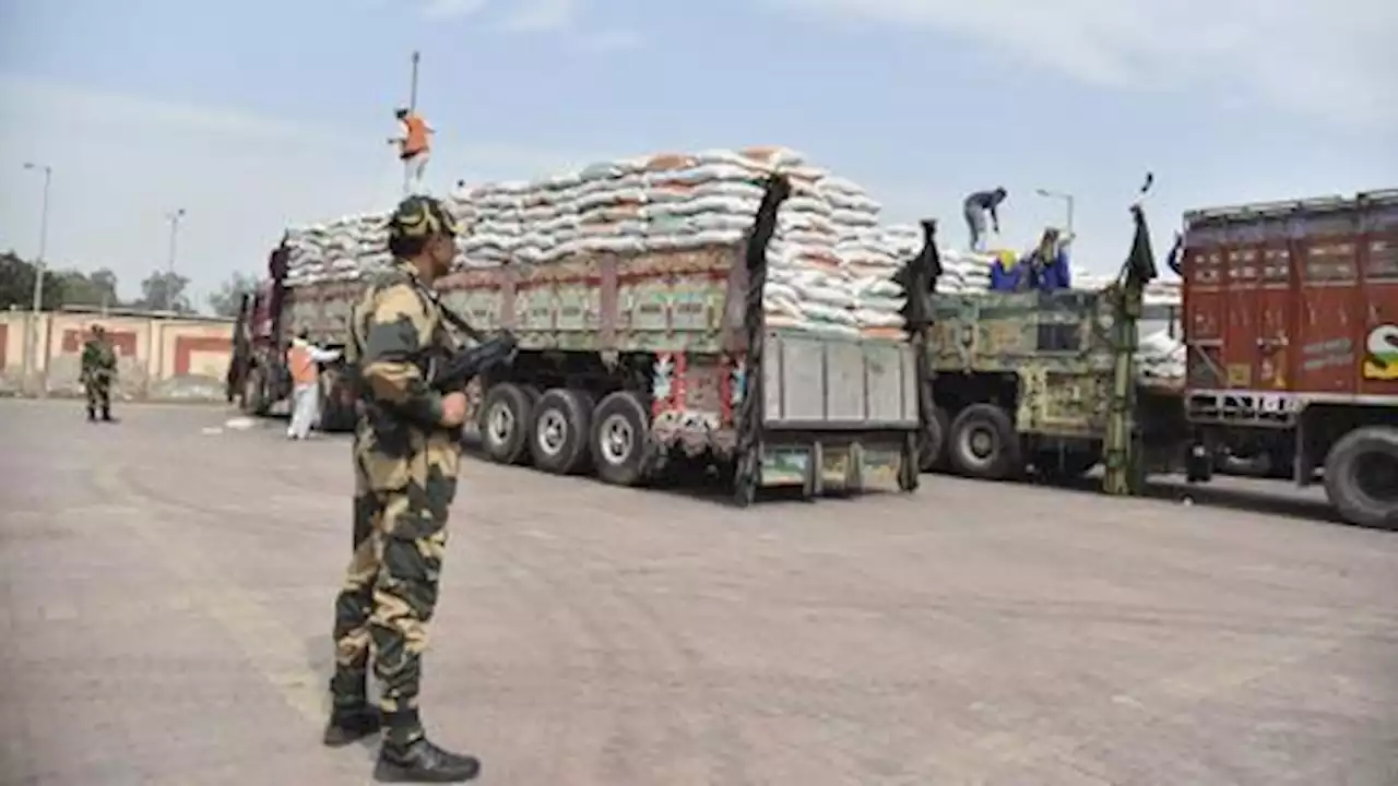 India donates wheat to Afghanistan after deal with Pakistan