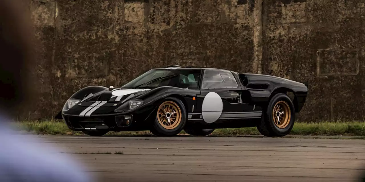 800 HP Everatti GT40 Brings the Ford vs. Ferrari Legend to the EV Era