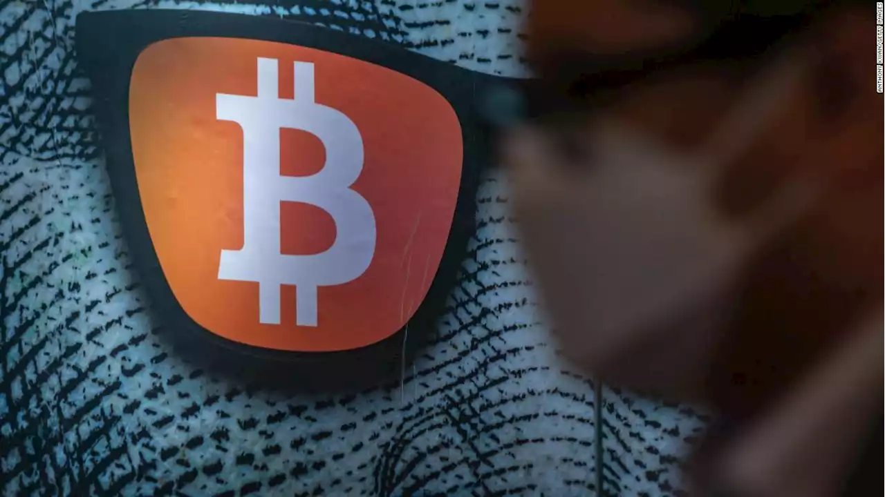 Bitcoin price falls after Russia attacks Ukraine