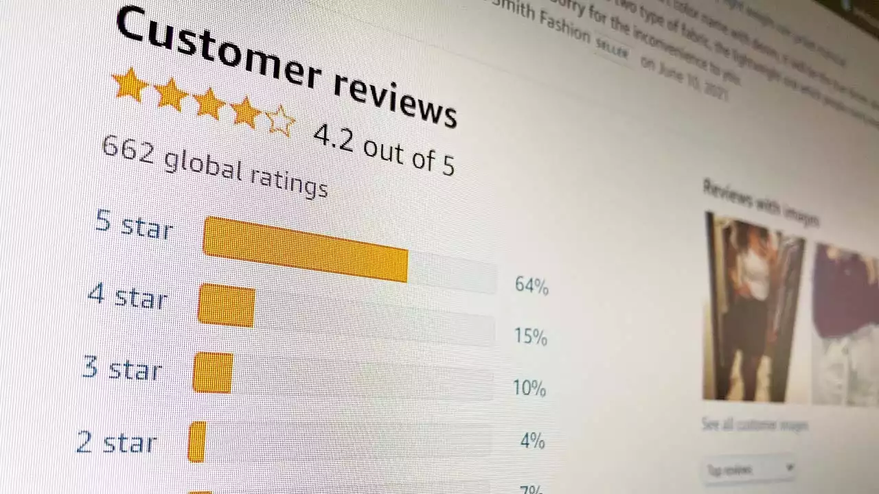 Shop smart: How to spot a fake review