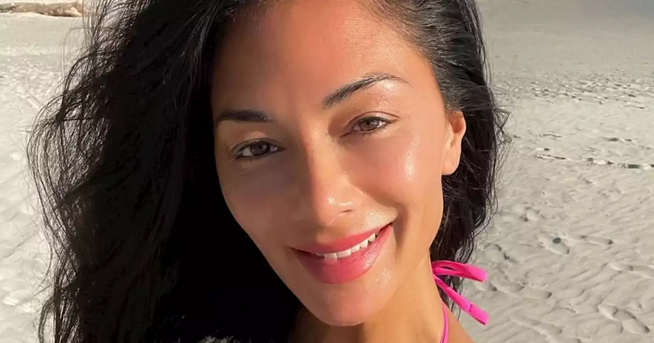 Nicole Scherzinger shuts down pregnancy speculation with bikini selfies