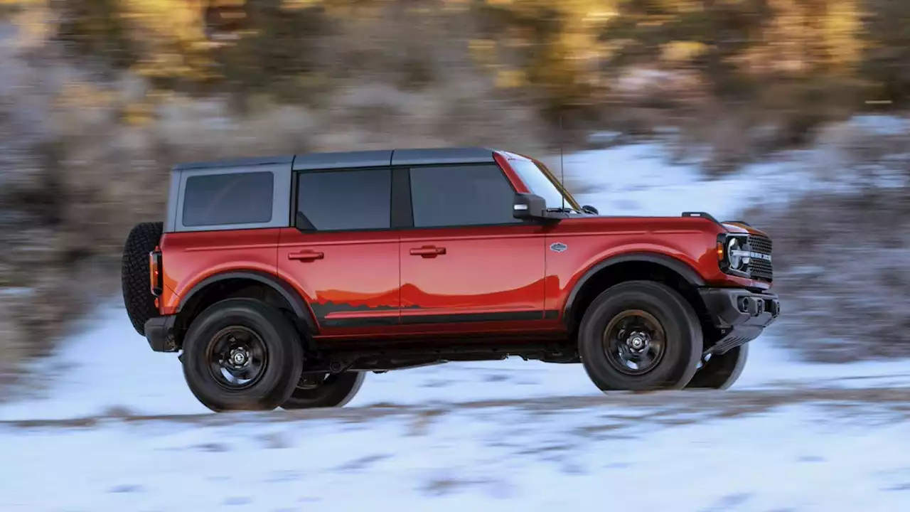 Ford's closing 2022 Bronco order banks March 7 outside of Raptor