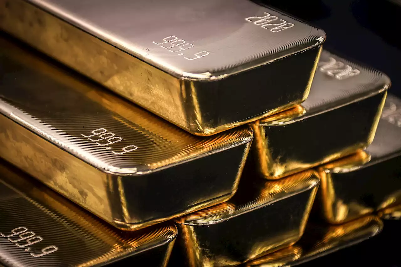 Gold Jumps to Highest Level in More Than a Year as Russia Invades Ukraine