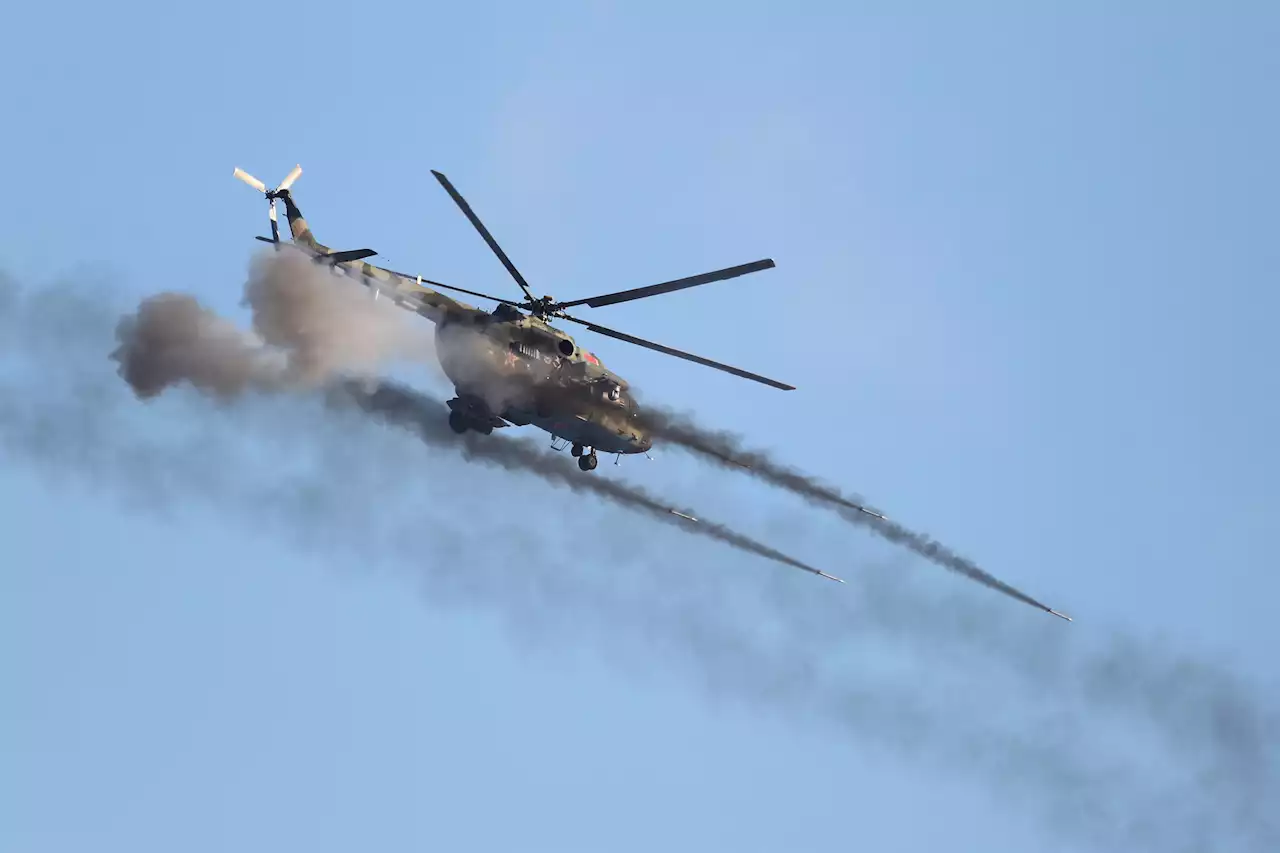 Videos show Russian attack helicopters swarm over Ukraine as war escalates