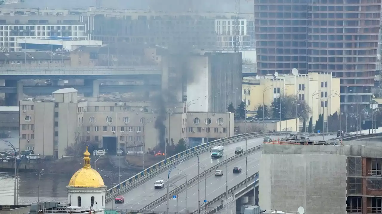 Krieg in Ukraine: Russische Truppen wollen laut Selenskyj Tschernobyl einnehmen