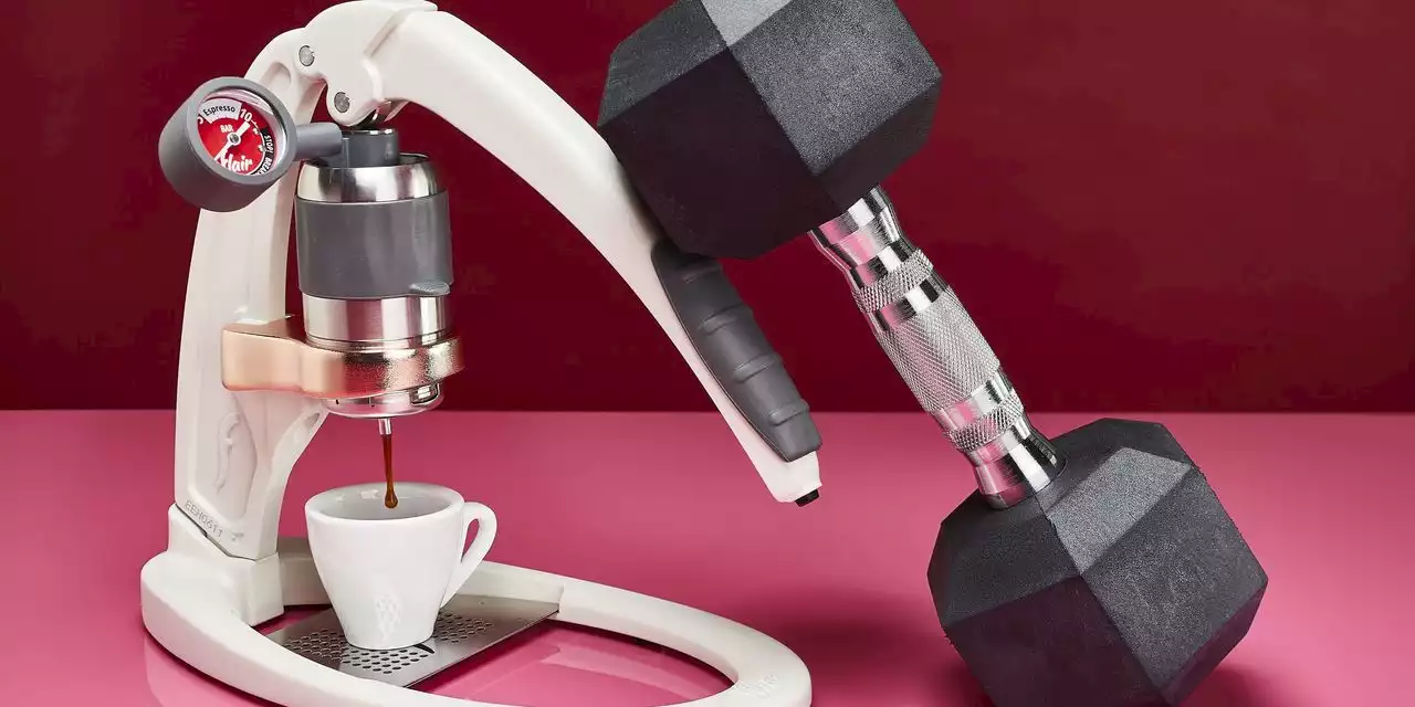 Why Coffee Nerds Want This Manual Espresso Machine